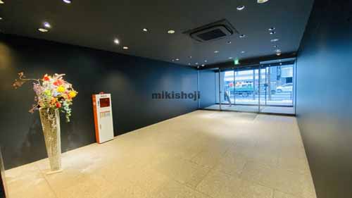 北久宝寺町～博労町の大阪堺筋ビル エントランス3