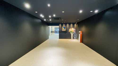 北久宝寺町～博労町の大阪堺筋ビル エントランス7