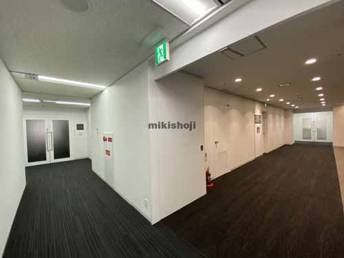 瓦町～久太郎町の野村不動産大阪ビル エレベーターホール2