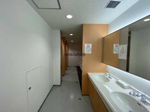 瓦町～久太郎町の御堂筋本町ビル 水回り3