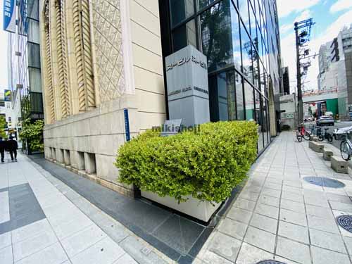 又一ビル エントランス4