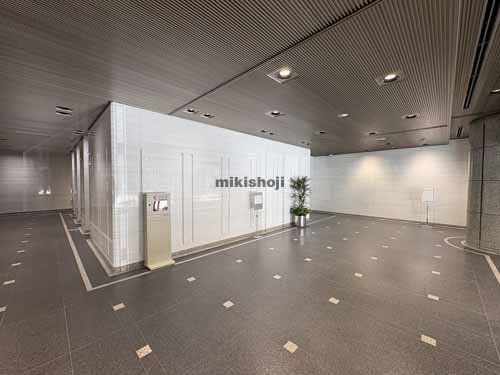 淡路町ダイビル エントランス5