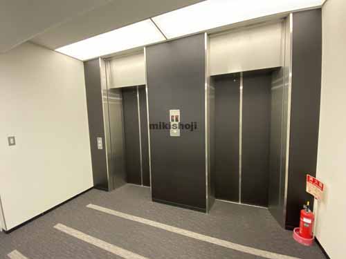 瓦町～久太郎町の井門瓦町第２ビル エレベーターホール5