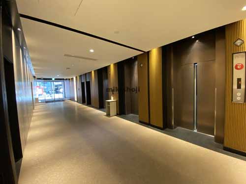 瓦町～久太郎町の山陽染工瓦町ビル エントランス1