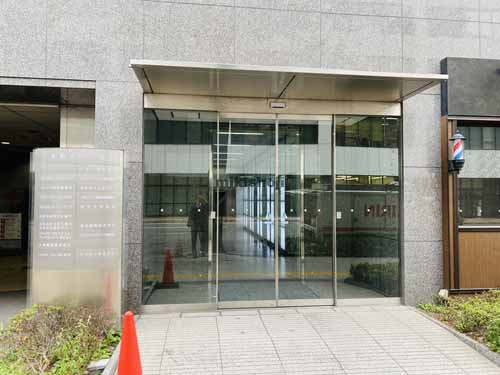 本町武田ビル エントランス4