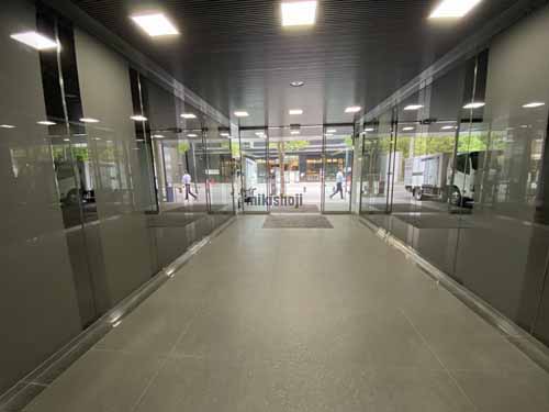 高麗橋ウエストビル エントランス5