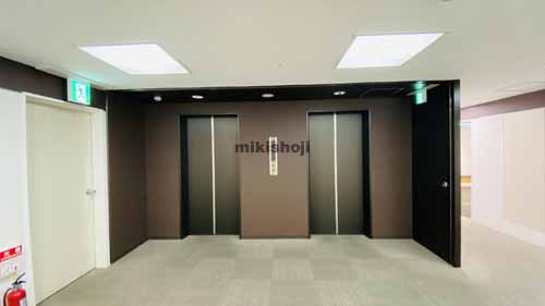 ピカソ堺筋本町ビル エレベーターホール2