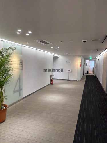 瓦町～久太郎町の野村不動産御堂筋本町ビル エレベーターホール1