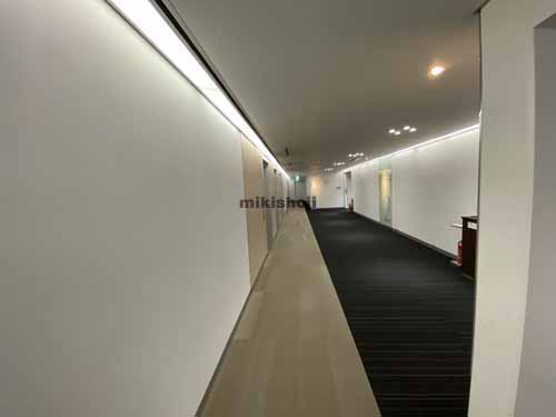 瓦町～久太郎町の野村不動産御堂筋本町ビル エレベーターホール3