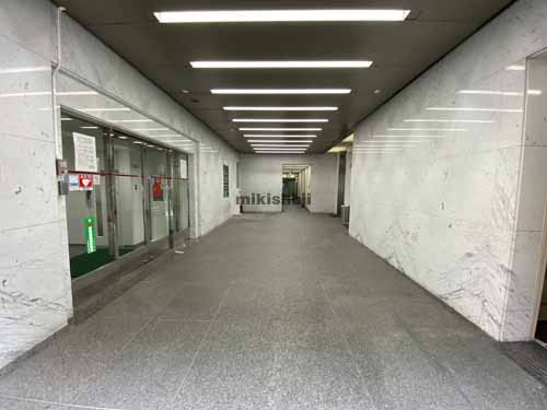 平野町中央ビル エントランス2