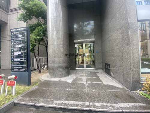 北浜～淡路町のＷＡＫＩＴＡ藤村御堂筋ビル エントランス3