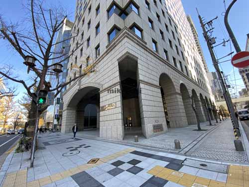 御堂筋グランタワー エントランス16