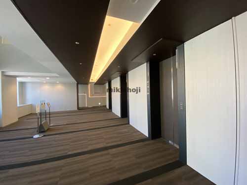 御堂筋グランタワー エレベーターホール8