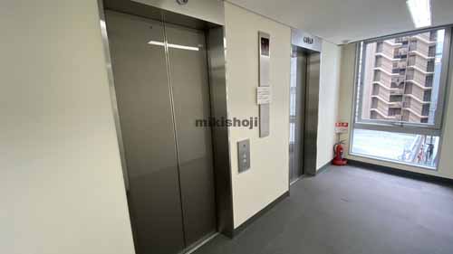 阿波座・立売堀の阿波座ビル エレベーターホール3