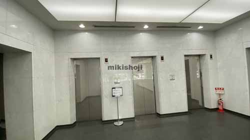 西区他の大阪四ツ橋新町ビル エントランス4