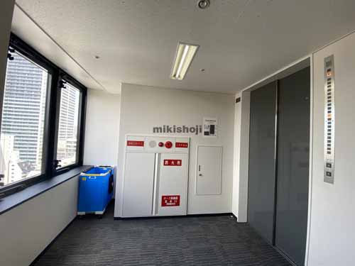 西区他のなにわ筋ＳＩＡビル エレベーターホール4