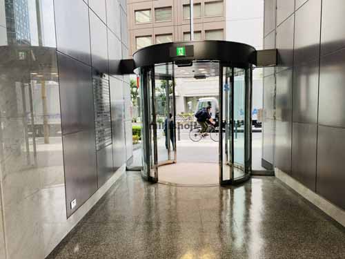 土佐堀・京町堀・西本町の肥後橋ルーセントビル エントランス2