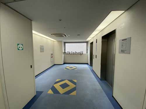 土佐堀・京町堀・西本町の肥後橋ルーセントビル エレベーターホール1