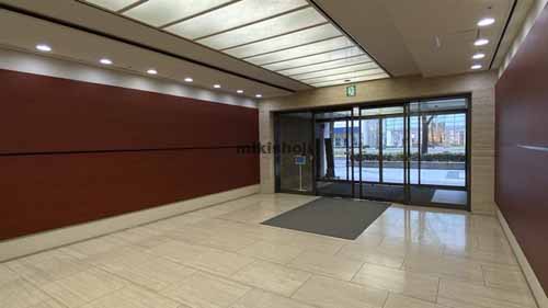 南船場の日本生命御堂筋ビル エントランス6