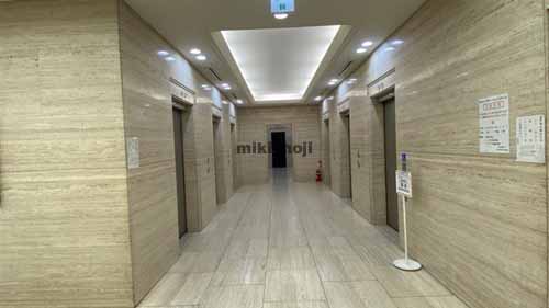 南船場の日本生命御堂筋ビル エントランス7