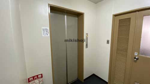 心斎橋・島之内のオリエンタル東心斎橋ビル エレベーターホール2