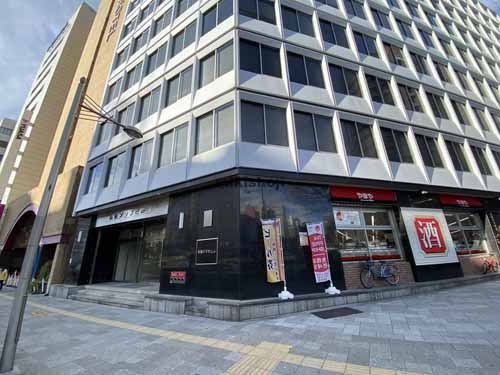 南船場の長堀プラザビル エントランス3