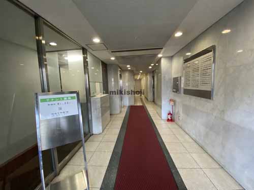 道頓堀・難波・千日前・日本橋のナンバ八千代ビル エントランス2