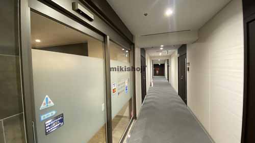 南船場のＯｓａｋａ Ｍｅｔｒｏ心斎橋ビル エレベーターホール2