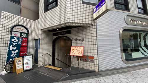 心斎橋東急ビル エントランス9