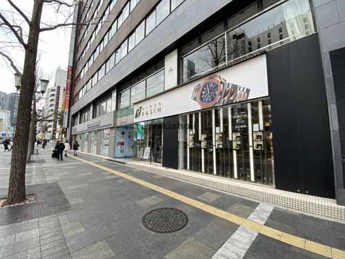 心斎橋・島之内の難波日興ビル エントランス5