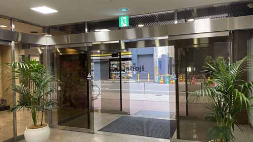 南船場の心斎橋大陽ビルディング エントランス3