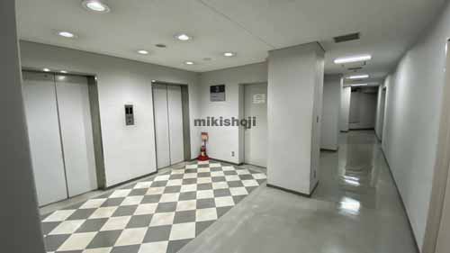 りそな・アルテ桜川ビル エレベーターホール2