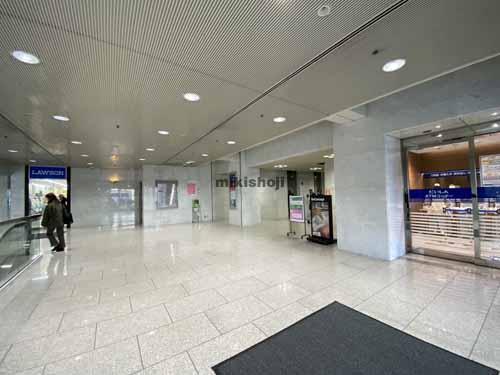 御堂筋グランドビル エントランス1