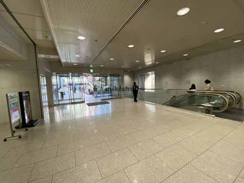 御堂筋グランドビル エントランス2