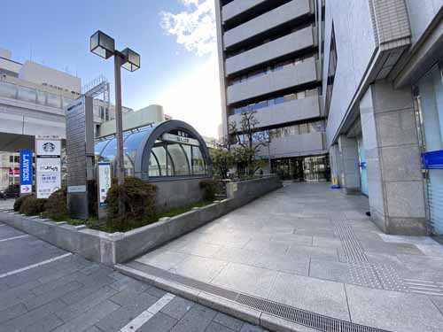 御堂筋グランドビル エントランス4