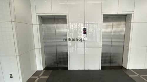 湊町・元町・難波中・日本橋・敷津のナンバ辻本ビル エントランス3