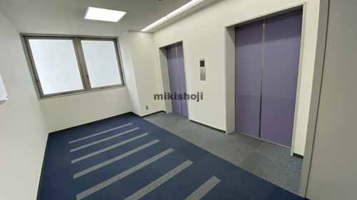 湊町・元町・難波中・日本橋・敷津のナンバ辻本ビル エレベーターホール3