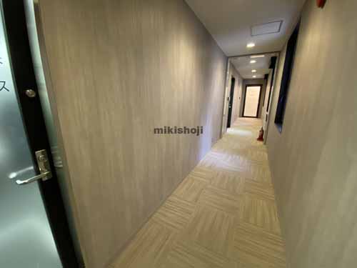 南船場のＭＭＥＥＴＴ エレベーターホール4