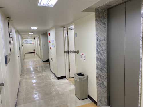 芝田・茶屋町・大深町の東洋ビル本館 エレベーターホール1