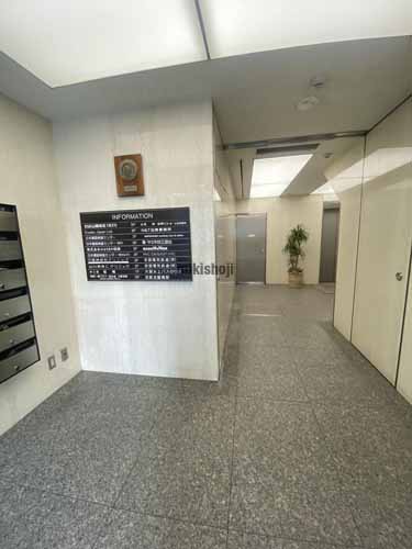 北浜～淡路町の松崎ビル エントランス1