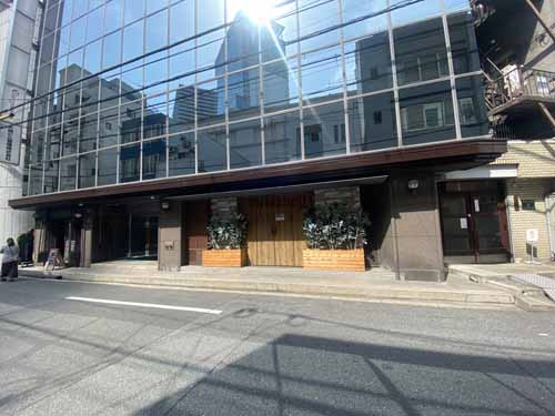 南森町周辺の西天満大治ビル エントランス4