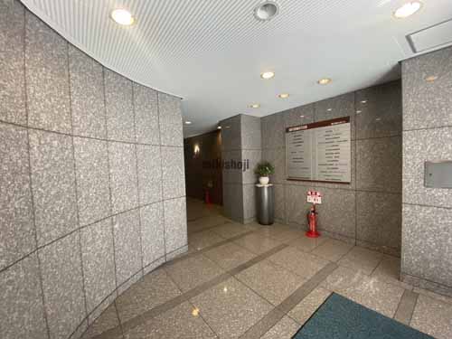 南森町周辺の西天満大治ビル エントランス8