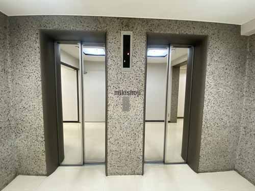 南森町周辺の西天満大治ビル エレベーターホール2