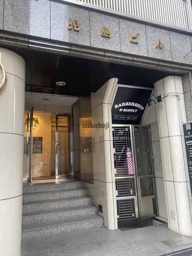 児島ビル エントランス1