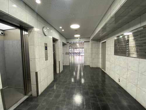 シヨーレイビル エントランス4