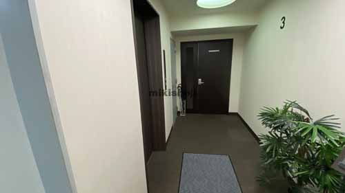 南森町周辺のＡＸＩＳ東梅田ビル エレベーターホール3