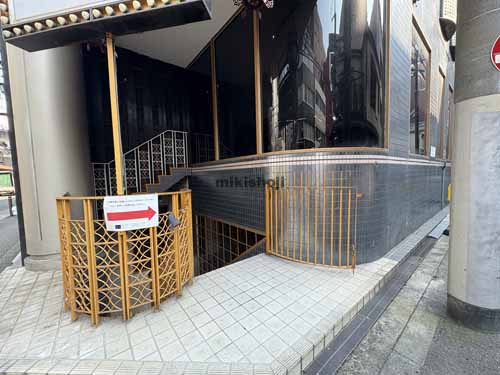 ｅ-ｄｅｓｉｇｎ　ｂｌｄｇ． エントランス1