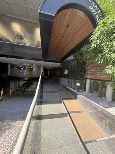 北久宝寺町～博労町の堺筋ＭＳ第２ビル エントランス2