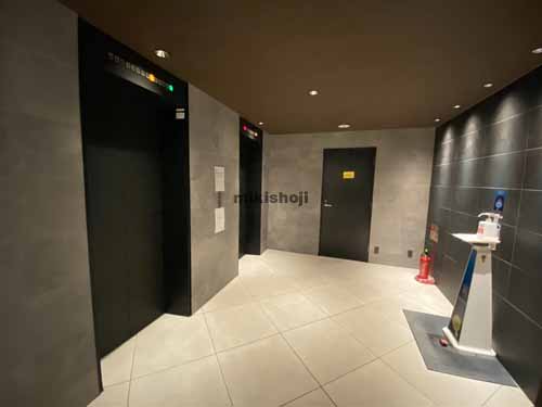 北久宝寺町～博労町の堺筋ＭＳ第２ビル エントランス4