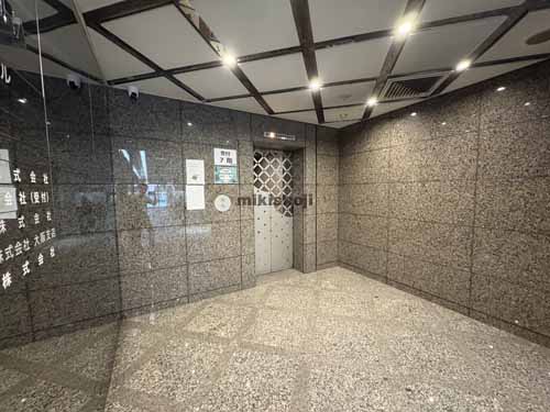 タカクラビル エレベーターホール6